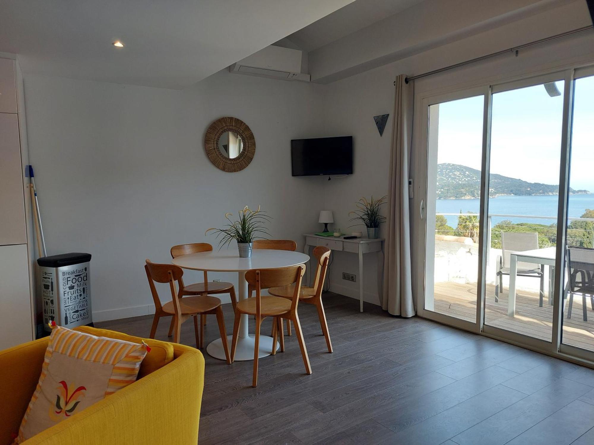 Residence Le Mas Le Lavandou Eksteriør billede