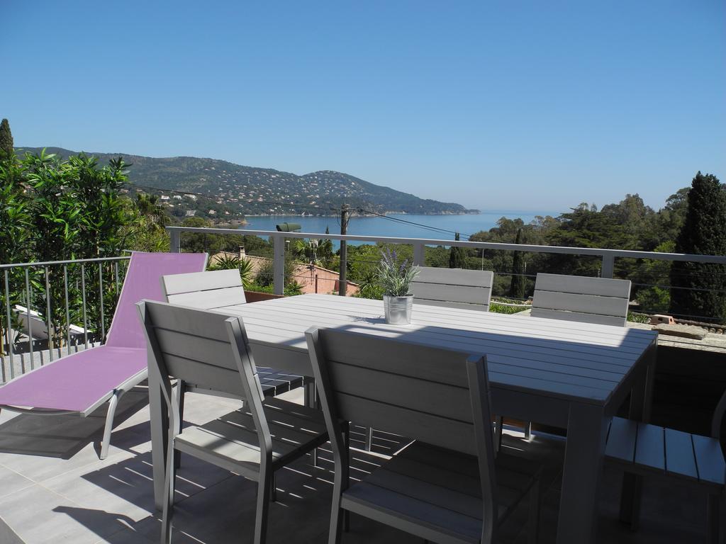 Residence Le Mas Le Lavandou Eksteriør billede